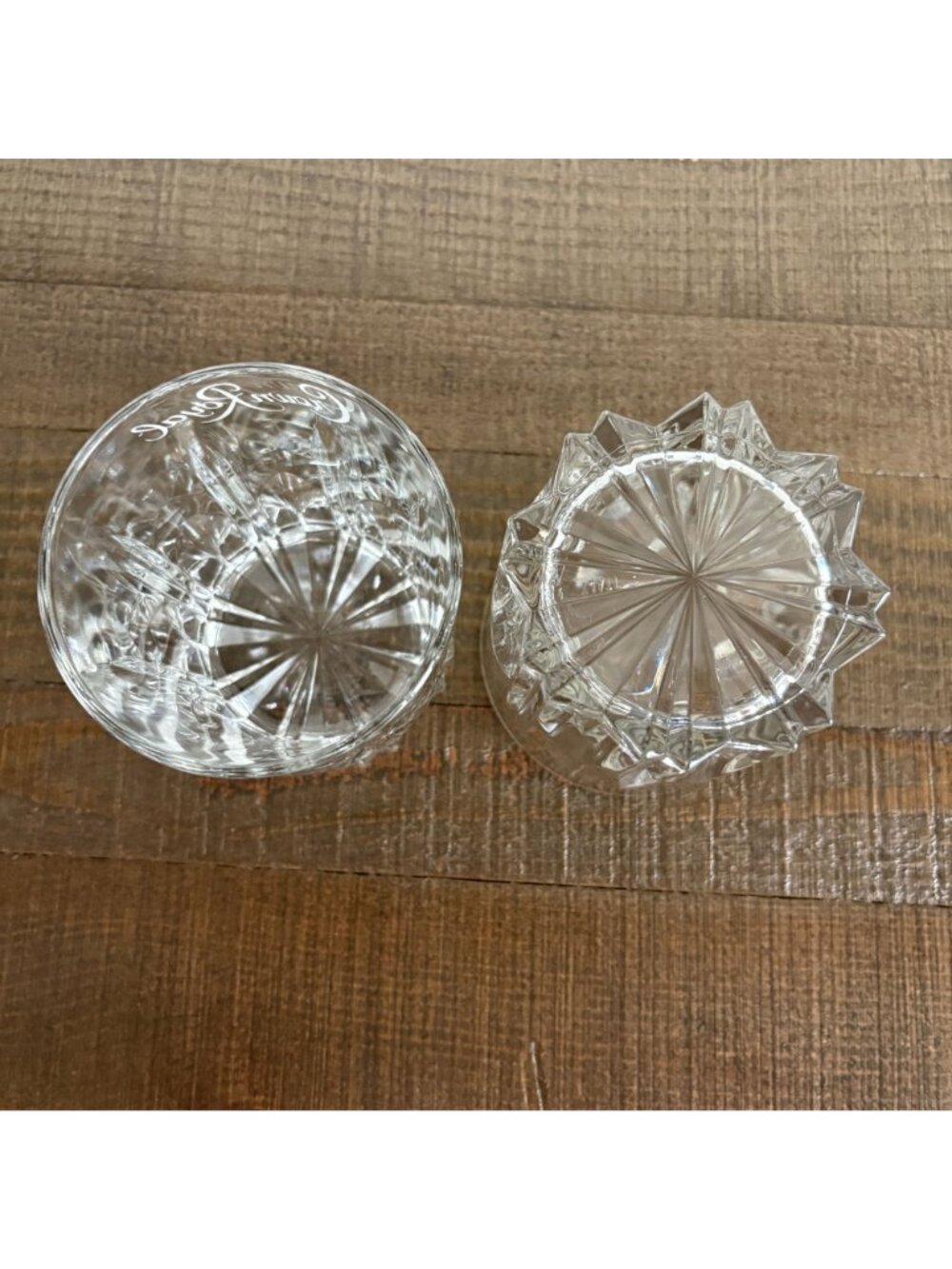 Crown Royal Whiskey Rocks Glass Set of 2 Starburst Base Etched Logo Italy - Picture 5 of 8